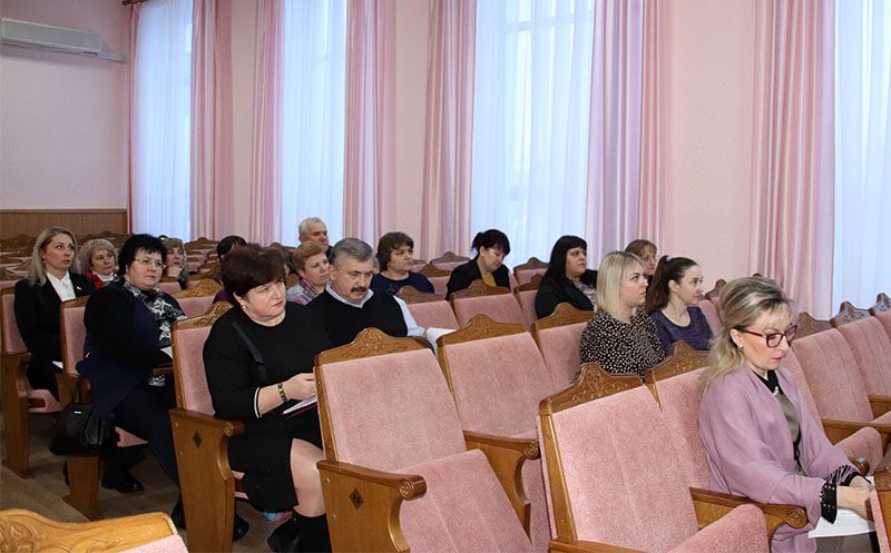 В Костюковичах состоялось расширенное заседание комиссии по делам несовершеннолетних райисполкома с участием прокурора района