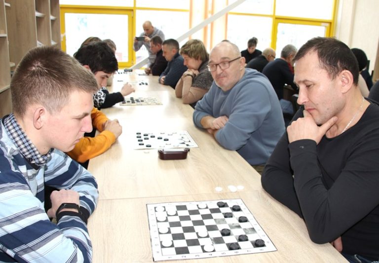 Соревнования по шашкам прошли на базе ФОЦа