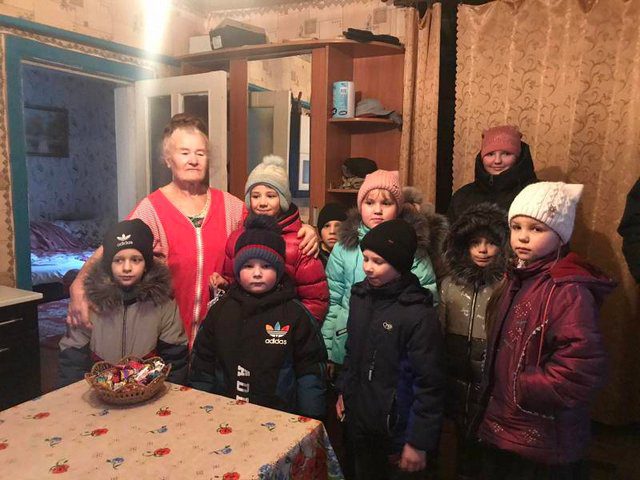 Молодежь Костюковщины присоединилась к республиканской благотворительной акции для пожилых людей «От всей души»