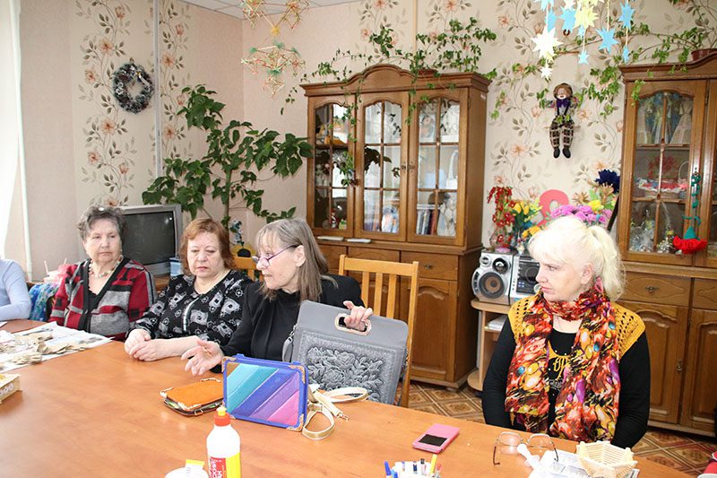 Мастер-класс от Аллы Солдатенко по пошиву сумок состоялся в Костюковичах