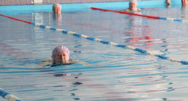 Победители и призеры определились в районных соревнованиях по плаванию среди людей с ослабленным здоровьем