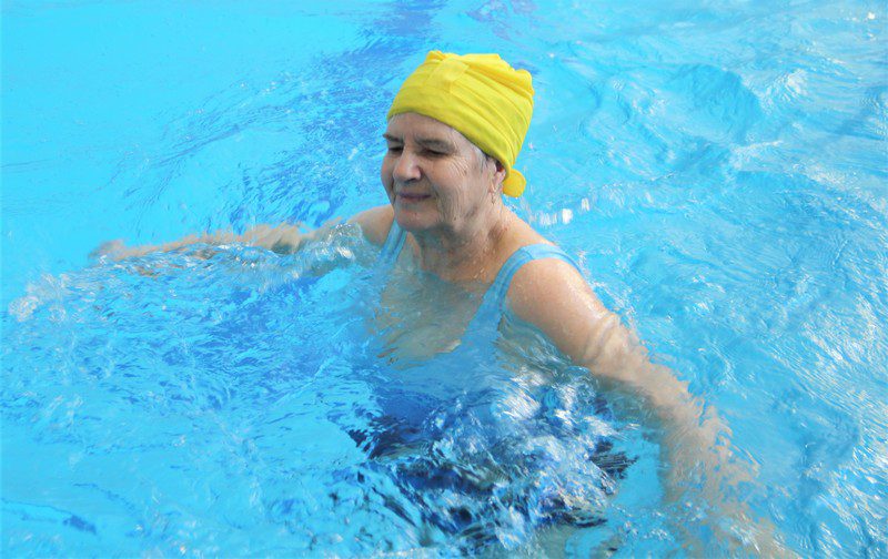 Победители и призеры определились в районных соревнованиях по плаванию среди людей с ослабленным здоровьем