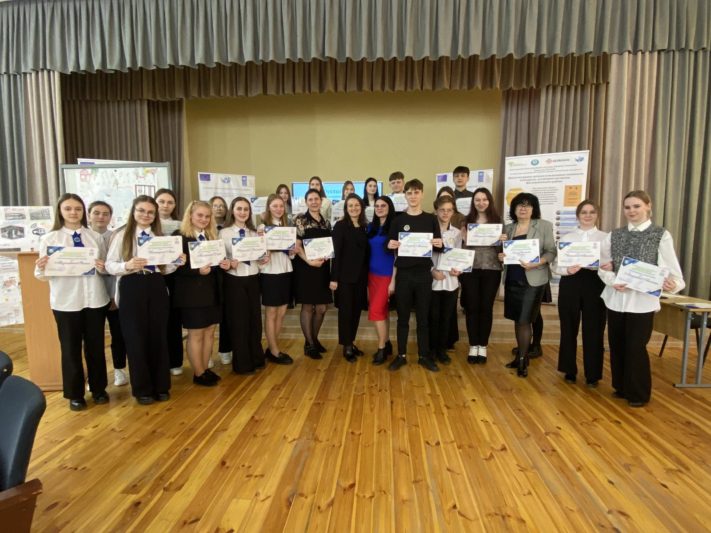 Ежегодный районный фестиваль детских и молодёжных инициатив в целях устойчивого развития «Действуем вместе» прошёл в районной гимназии