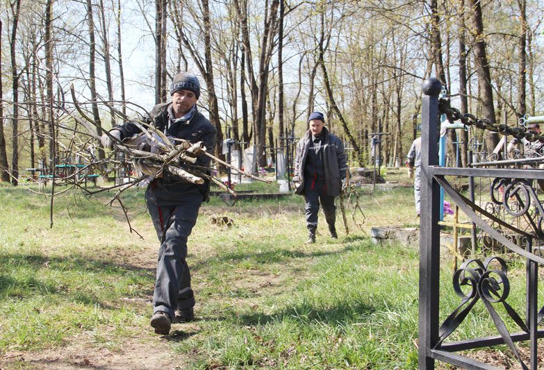 Костюковчане делают свой город чистым
