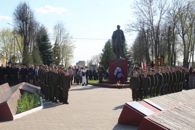 Торжественный ритуал принесения Клятвы новобранцами военно-патриотического клуба «Зубр» состоялся в Костюковичах