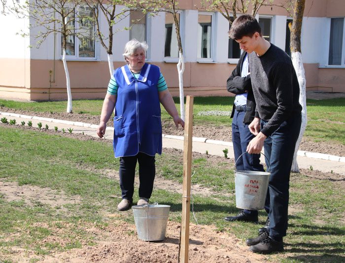 Фотофакт: весна пришла в Костюковичи