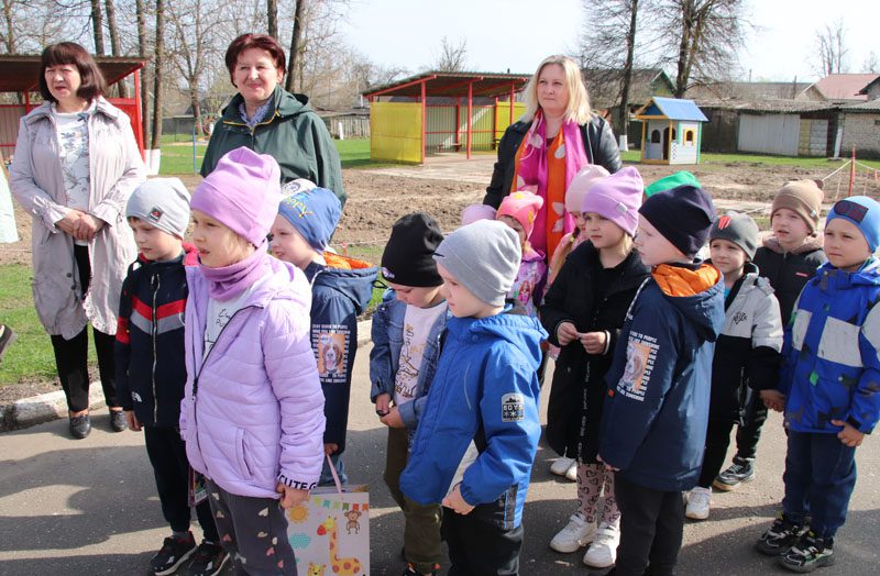 Воспитанники санаторного детского сада №3 приняли участие в республиканской акции «Неделя леса»