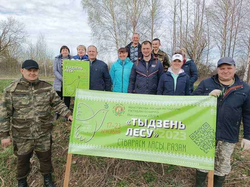 Костюковщина активно включилась в республиканскую добровольную акцию «Неделя леса»