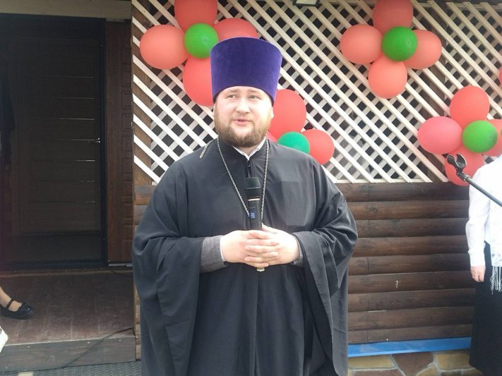 Ансамбль «Гармония» по приглашению настоятеля Краснопольского храма принял участие в празднике Красная горка