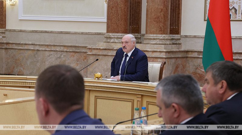 Лукашенко: медицина - важная составляющая безопасности государства