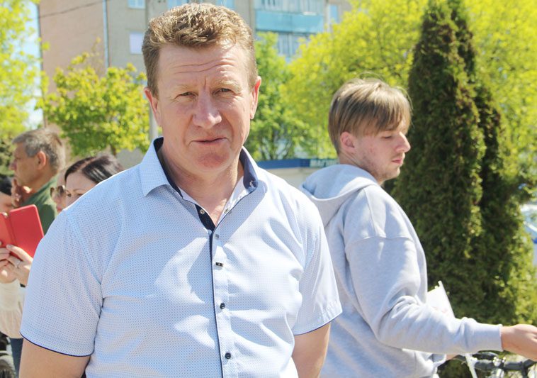 Костюковчане присоединились к акции «Веломай», посвященной Дню Государственного флага, Государственного герба и Государственного гимна Республики Беларусь