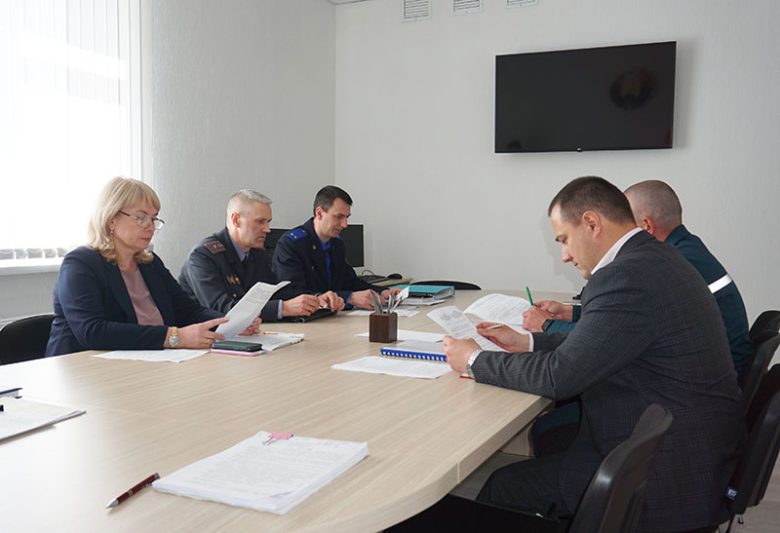 Заседание координационного совещания по борьбе с коррупцией и преступностью Костюковичского района