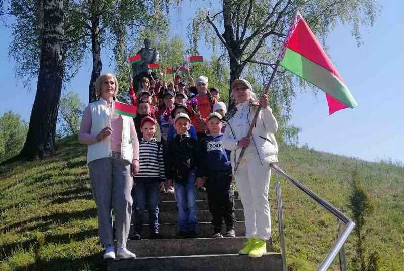 Велопробег "За Беларусь!" организовали в агрогородке Белая Дуброва