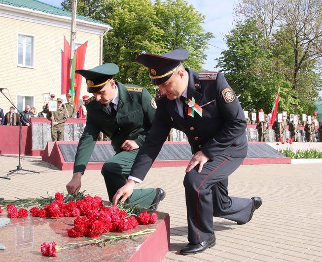 Торжественный митинг, посвященный 78-й годовщине Великой Победы, прошел в Костюковичах