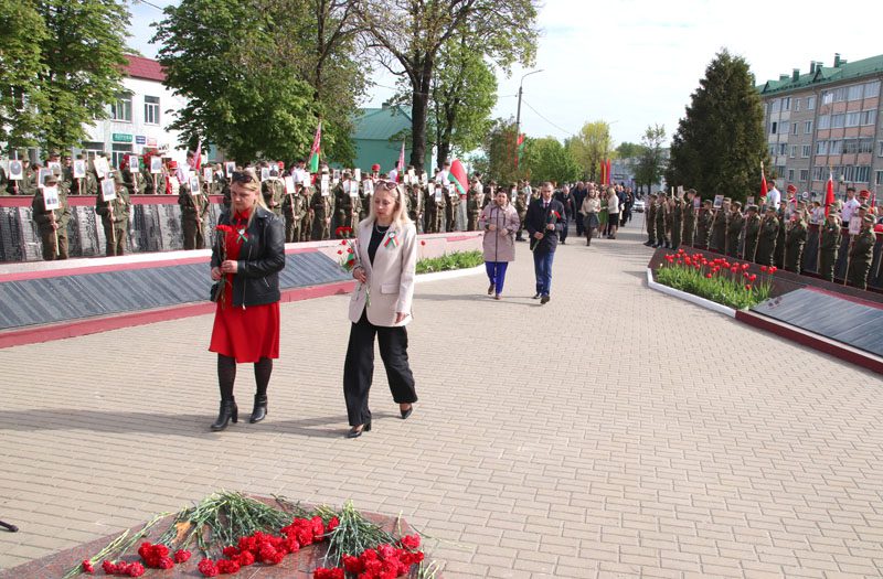 Торжественный митинг, посвященный 78-й годовщине Великой Победы, прошел в Костюковичах