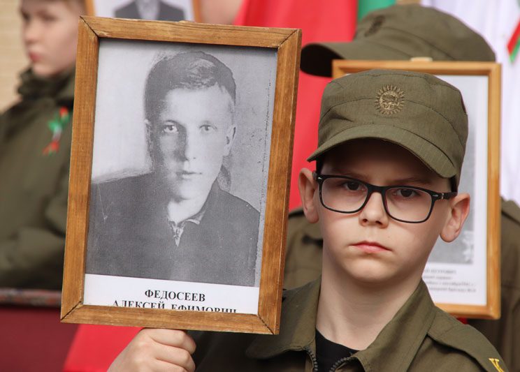 Торжественный митинг, посвященный 78-й годовщине Великой Победы, прошел в Костюковичах