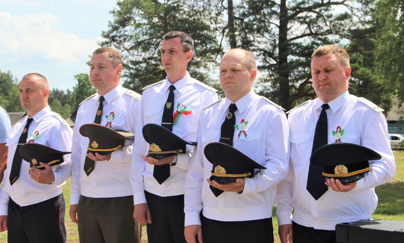 В Белынковичах торжественно открыли отреставрированный мемориал "Алеша"