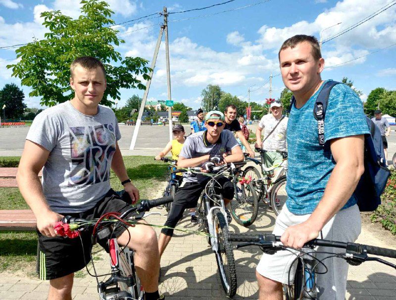 ФОТОФАКТ: велопробег, посвящённый Дню Независимости, прошёл в Костюковичах