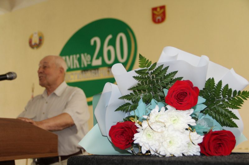 Работников ПМК-260 поздравили и наградили накануне профессионального праздника