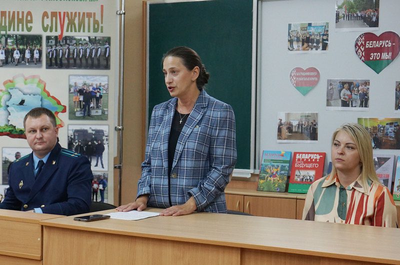 Прокурор Костюковичского района встретился со старшеклассниками СШ № 1. Тема встречи – геноцид