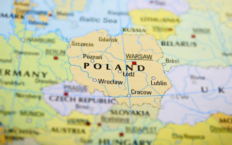 Не нужен нам берег польский. И Польша, в целом, тоже.