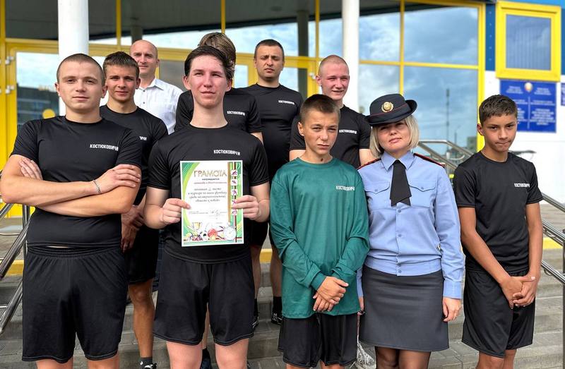 Районный турнир по мини-футболу для подростков организовали милиционеры