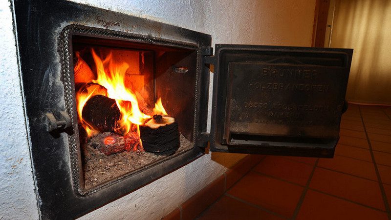 Печное отопление - и беда, и спасение. Как правильно сделать дом теплым и безопасным