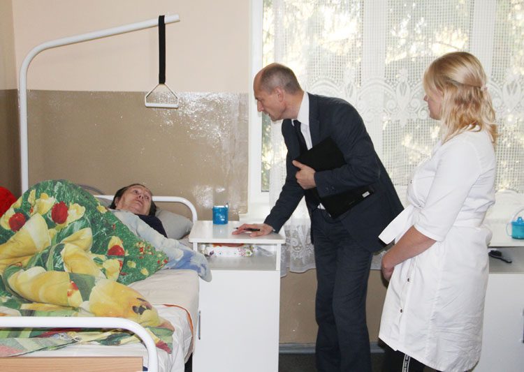 Гуманитарную помощь Забычанской больнице сестринского ухода оказал международный благотворительный фонд «СОФИЯ»