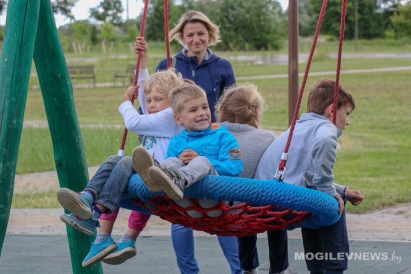 В Беларуси уточнили порядок использования средств семейного капитала на получение образования