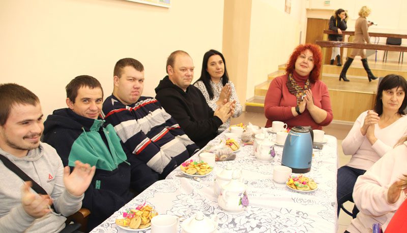 Во имя добра: в МКЦ "Юность" прошло праздничное мероприятие, посвященное Международному Дню инвалидов
