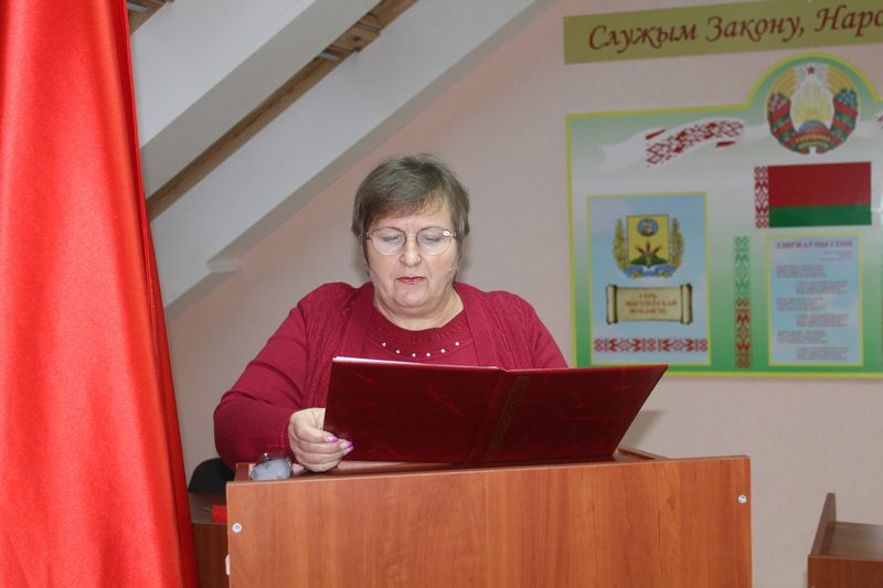 Впервые в Костюковичах иностранцы приняли присягу и стали полноправными гражданами Беларуси
