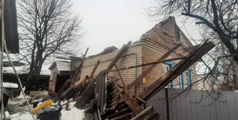 В Славгородском районе из-за снега обрушилась кровля в частном доме