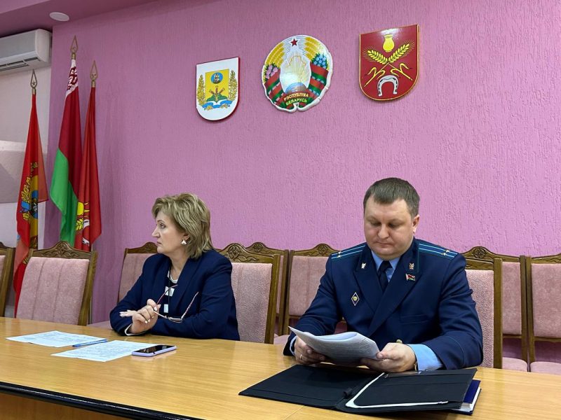 Заседание комиссии по противодействию коррупции состоялось в Костюковичах