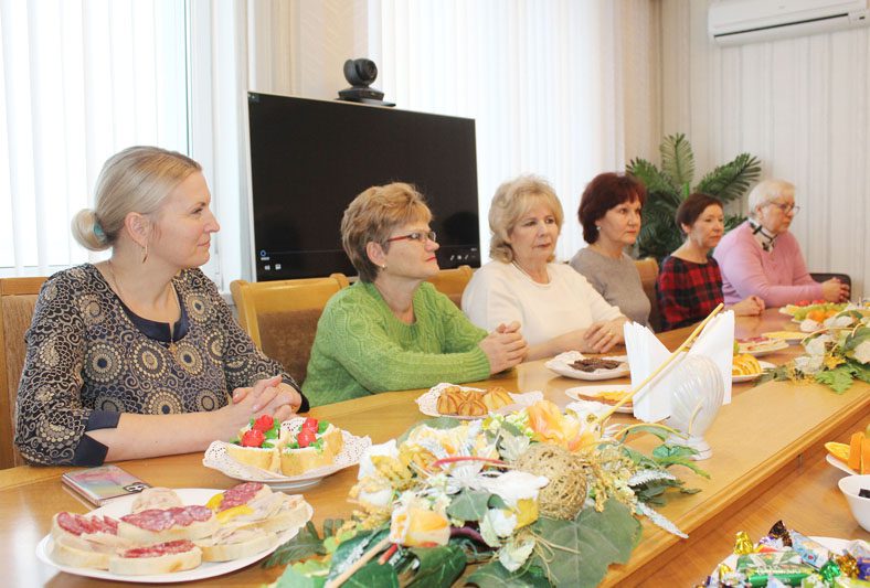 Традиционно в начале года руководство Белорусского цементного завода проводит встречу с ветеранами труда своего предприятия