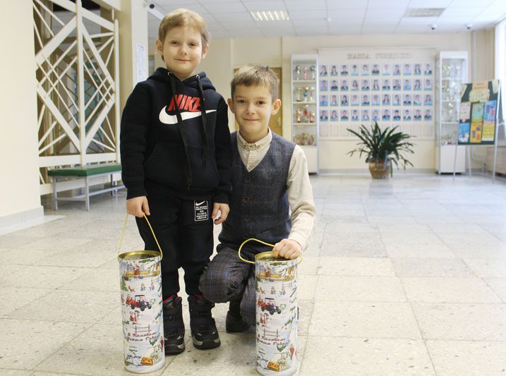 Представители Белорусского союза женщин вручили подарки детям из многодетных семей