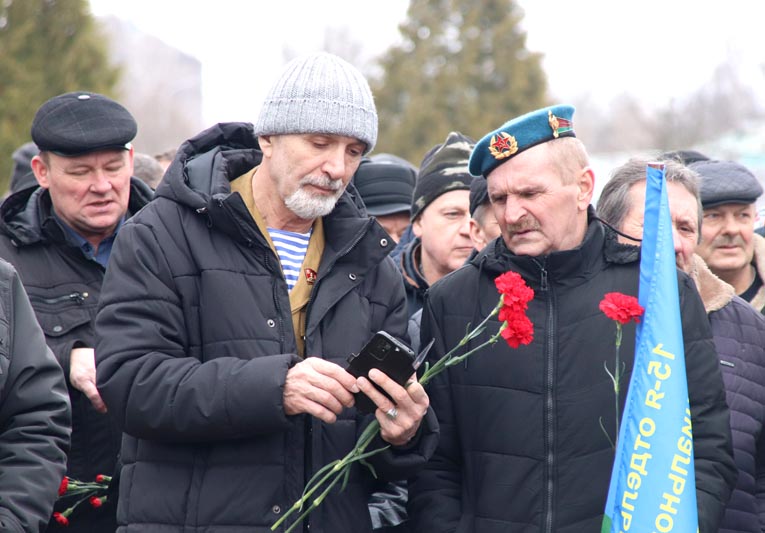 Торжественное мероприятие, посвященное 35-й годовщине со дня вывода Советских войск из Афганистана, состоялось в Костюковичах
