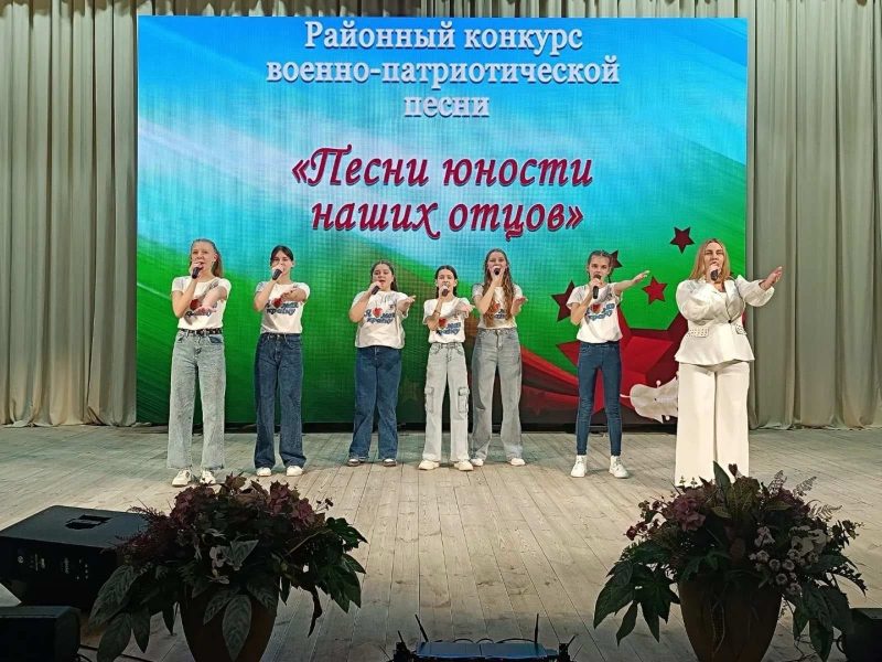 Сорок концертных номеров было представлено на конкурсе военно-патриотической песни