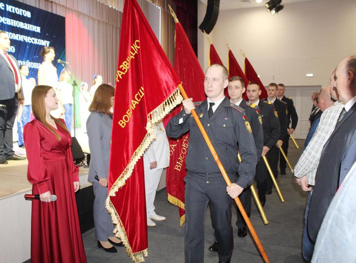 Лучшие из лучших! Сегодня чествовали передовиков Костюковичского района