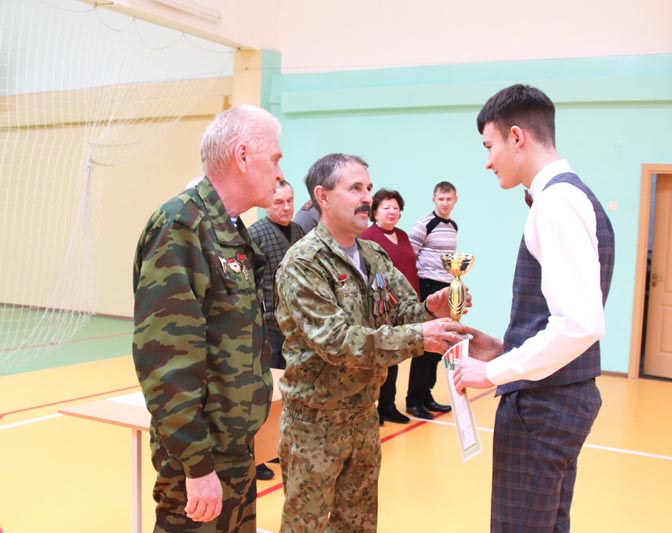 В Костюковичах прошли соревнования по пулевой стрельбе из пневматической винтовки, посвященные памяти воинов-афганцев
