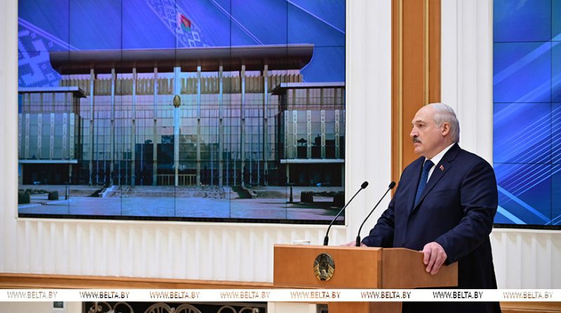 "Есть чем гордиться, но надо двигаться дальше". Вот что требует Лукашенко от сельского хозяйства