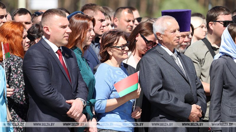 Лукашенко жителям регионов: пока вы есть, Беларусь будет независимой и никто нам не страшен