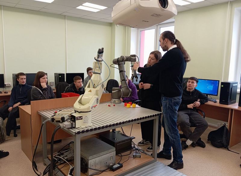 Костюковчане посетили практические занятия в Белорусско-Российском университете