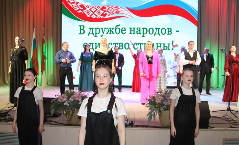 Костюковичи посетила делегация из города Унеча