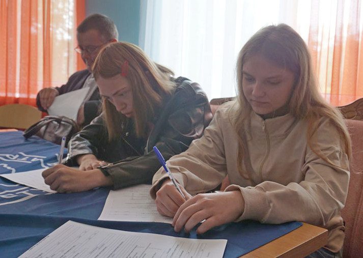 О работе студотрядов и охране труда рассказали учащимся Костюковичского колледжа