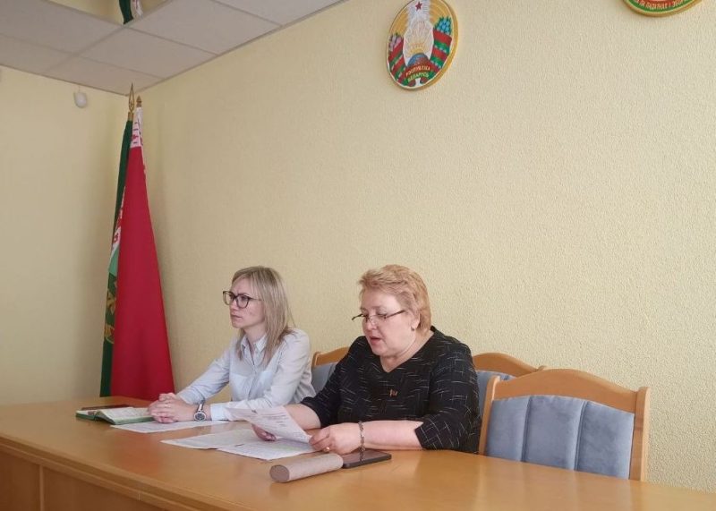 Информационная группа председателя районного Совета депутатов встретилась с коллективами района