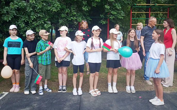 В Костюковичском ЦДТ открылся детский оздоровительный лагерь