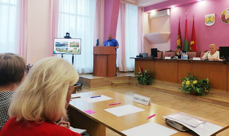Очередная сессия районного Совета депутатов состоялась в Костюковичах