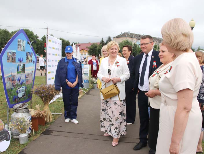 Праздничные мероприятия в честь Дня Независимости Республики Беларусь прошли в центре города