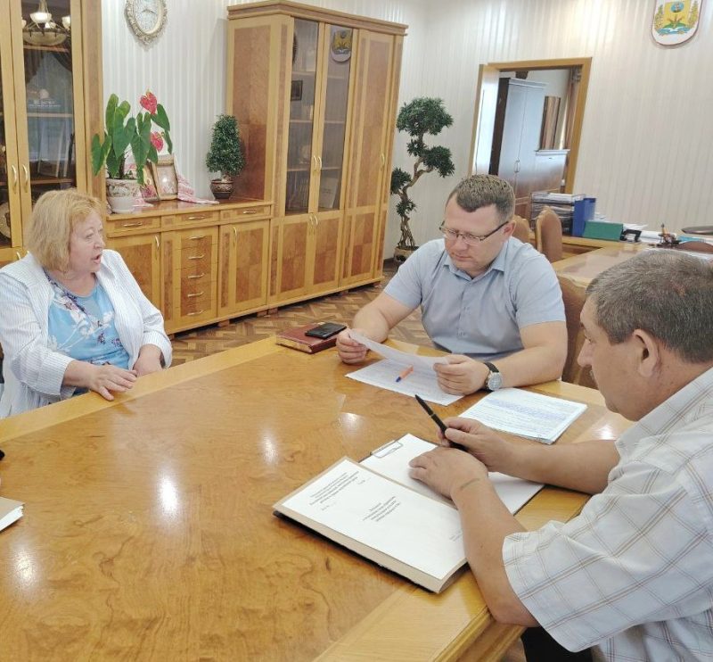 Вячеслав Моксачев провел прием граждан