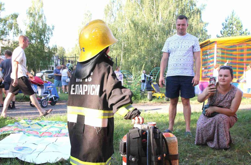 ФОТОФАКТ: в Муравилье отпраздновали Яблочный Спас